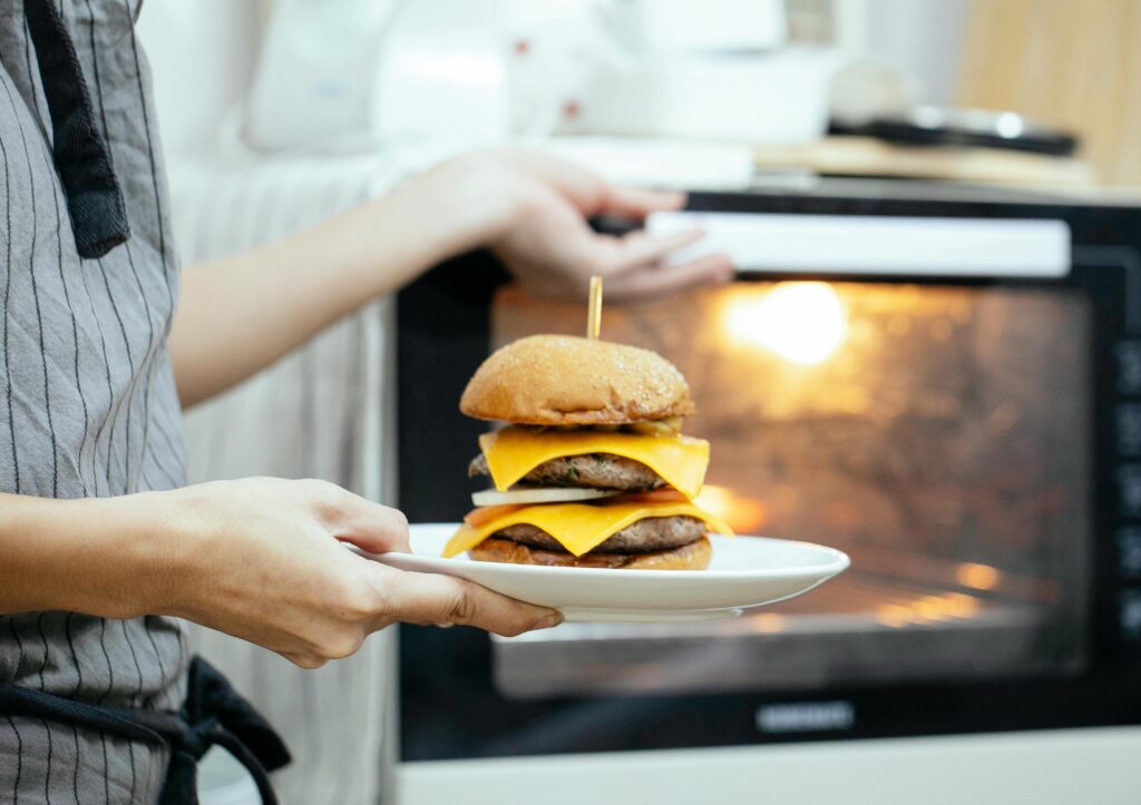 burger op bord